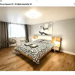 Renove Place Du Palais Avec Parking Daire *