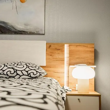 Renove Place Du Palais Avec Parking Apartman Bordeaux