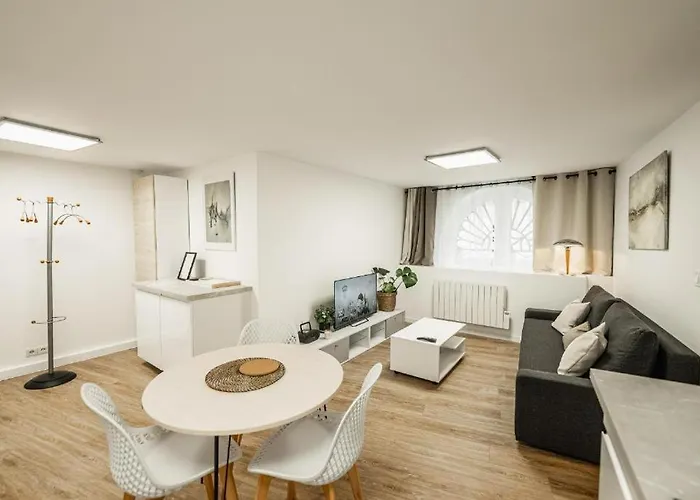 Lejlighed Renove Place Du Palais Avec Parking Bordeaux